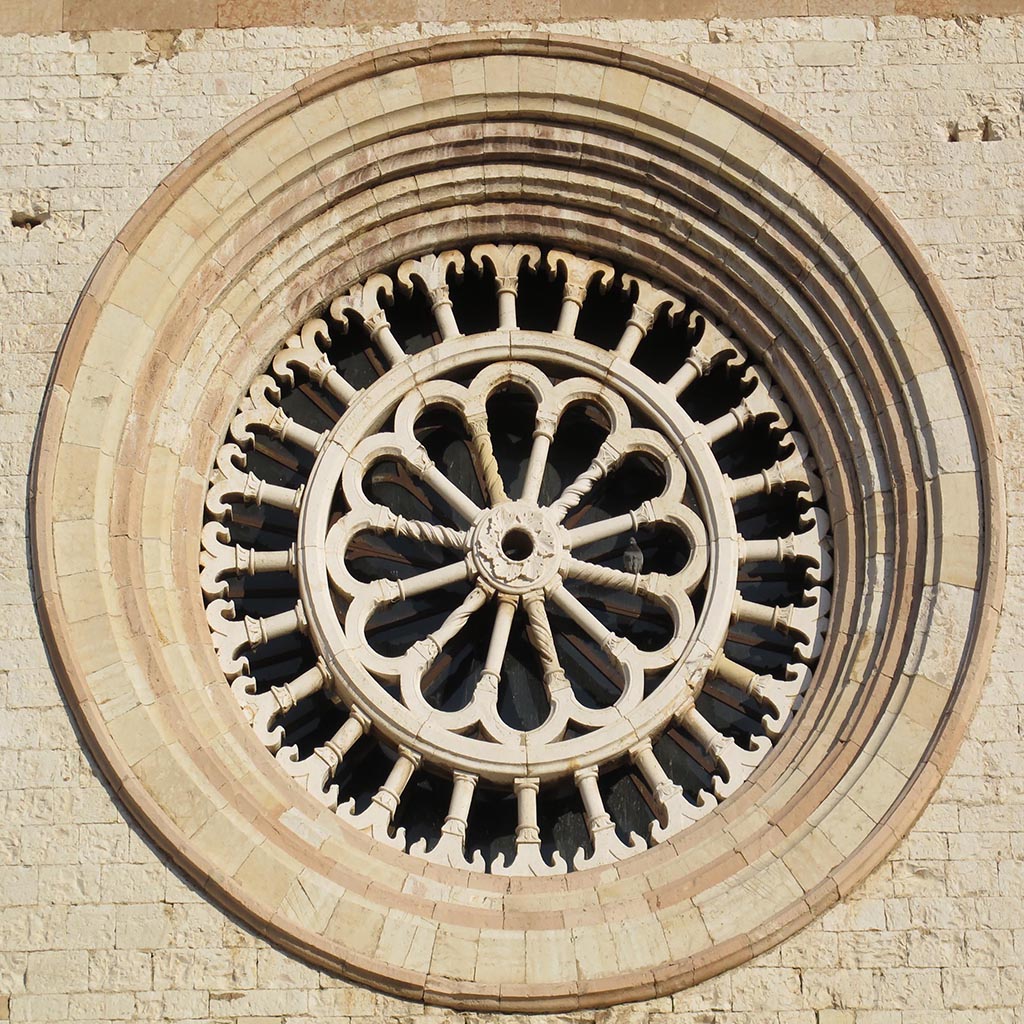 Rosone-San-Pietro